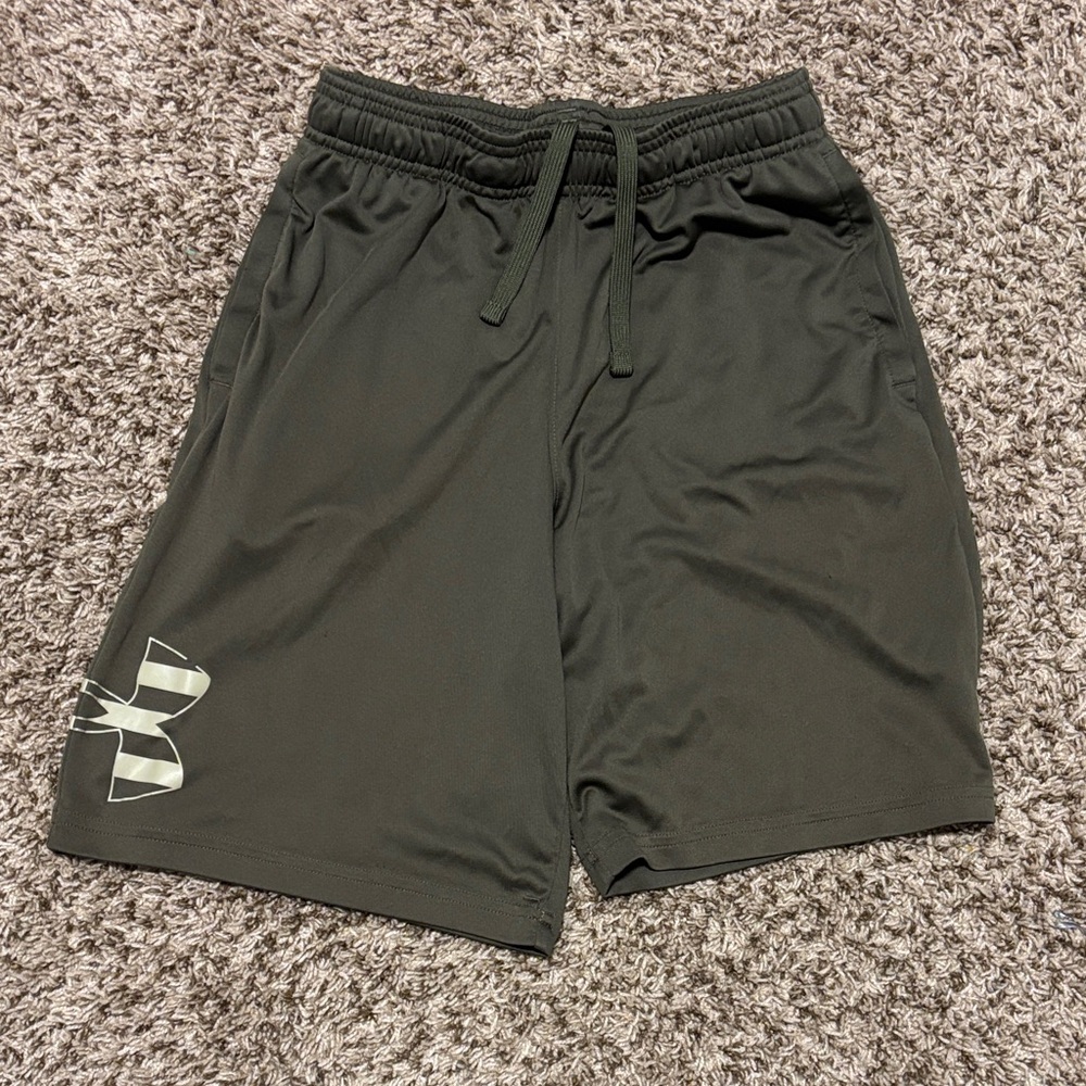 Under Armour Men's Dark Gray Athletic Shorts